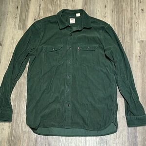 Men’s Levi’s green corduroy button up shirt